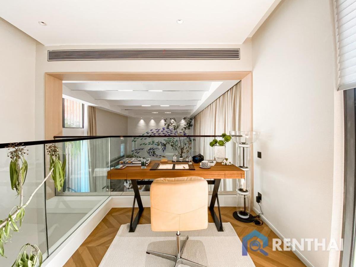 For SaleHousePhuket : Luxurious 4bed Ayana Villa in Phuket with Private Pool & Garden, Semi Furnished