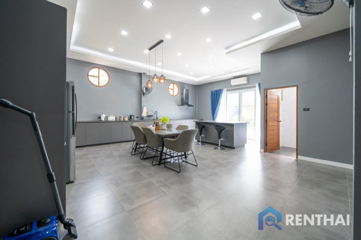 For SaleHousePattaya, Bangsaen, Chonburi : Brand new fully furnished House in Pattaya - Spacious land plot with a large, breezy garden—perfect for relaxing in nature.