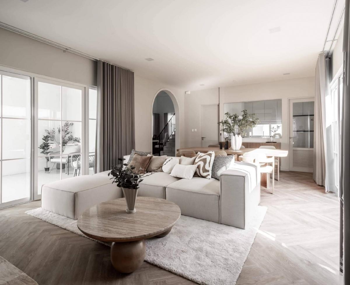 ขายบ้านบางนา แบริ่ง ลาซาล : ⭐️🚩vายพร้อมผู้เช่า บ้านเดี่ยว แปลงมุม Villagio 3 ศรีนครินทร์-บางนา (H24212)