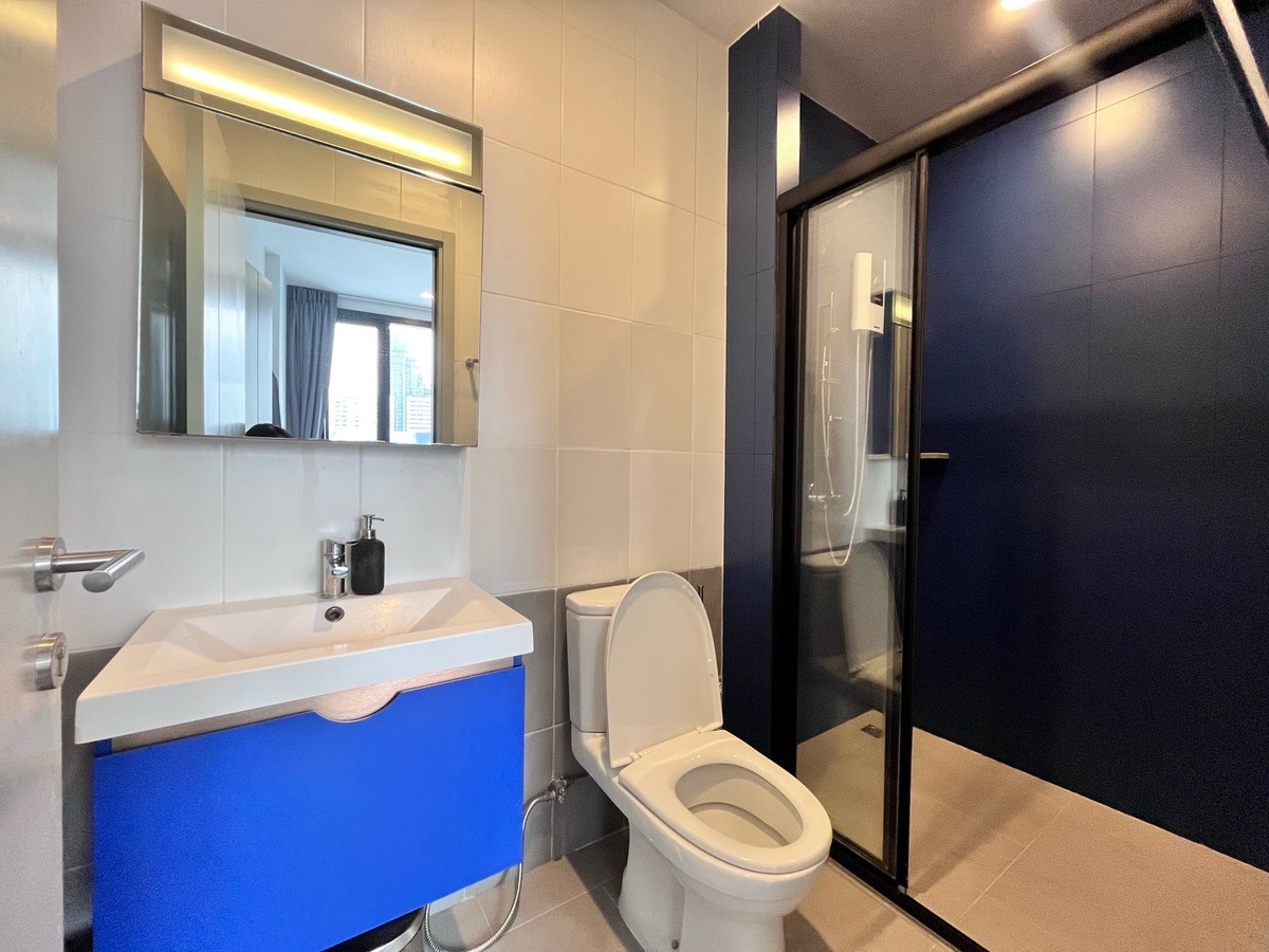 For RentCondoSukhumvit, Asoke, Thonglor : 🔥XT EKKAMAI 1 bedroom, 1 bathroom, corner room, beautiful view, high floor, very fast rental🔥