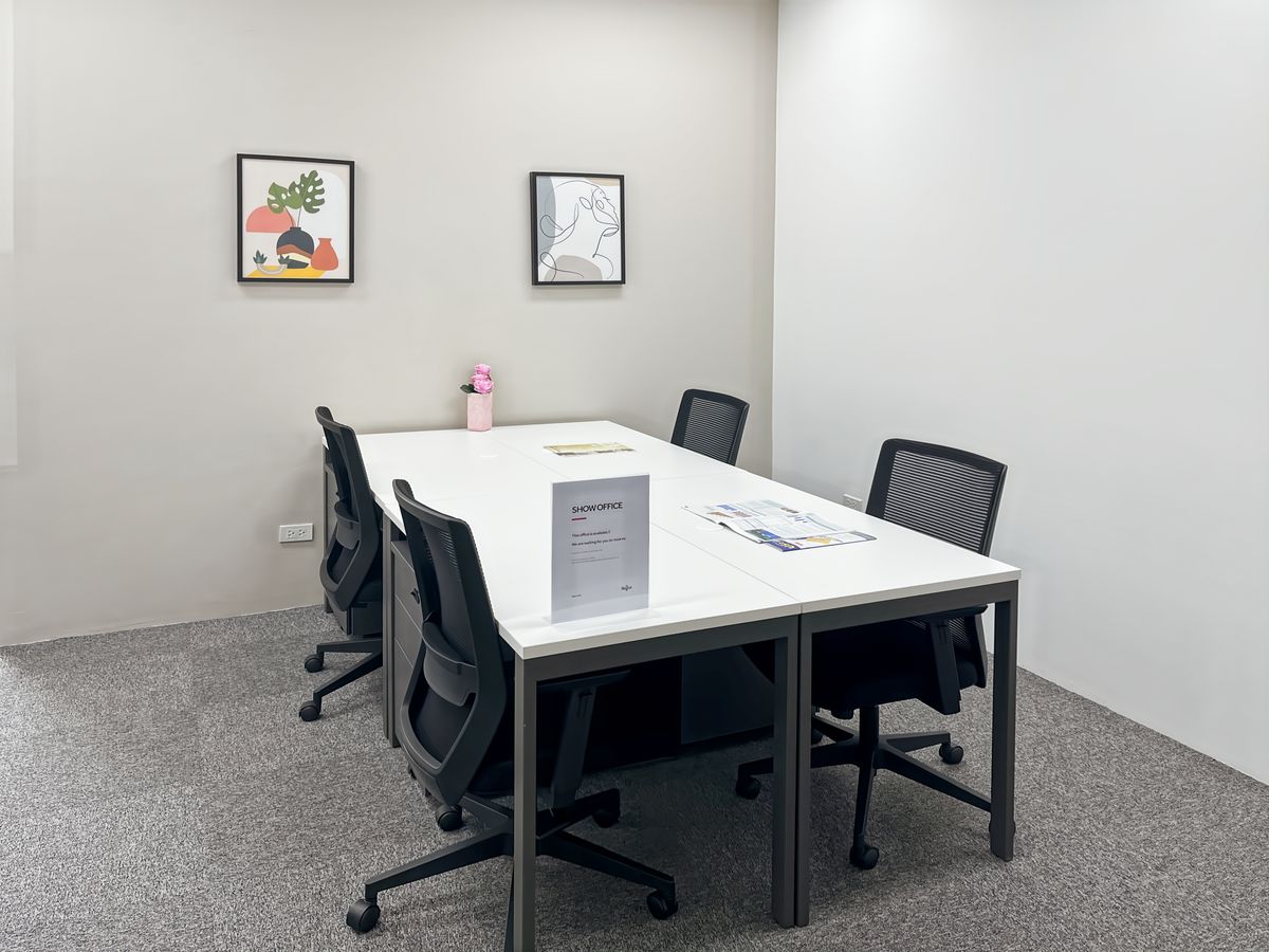 ให้เช่าสำนักงานเกษตรศาสตร์ รัชโยธิน : ค้นหาพื้นที่สำนักงานใน Regus Wha Tower สำหรับ 2 คนที่มีทุกสิ่งที่ได้รับการดูแล