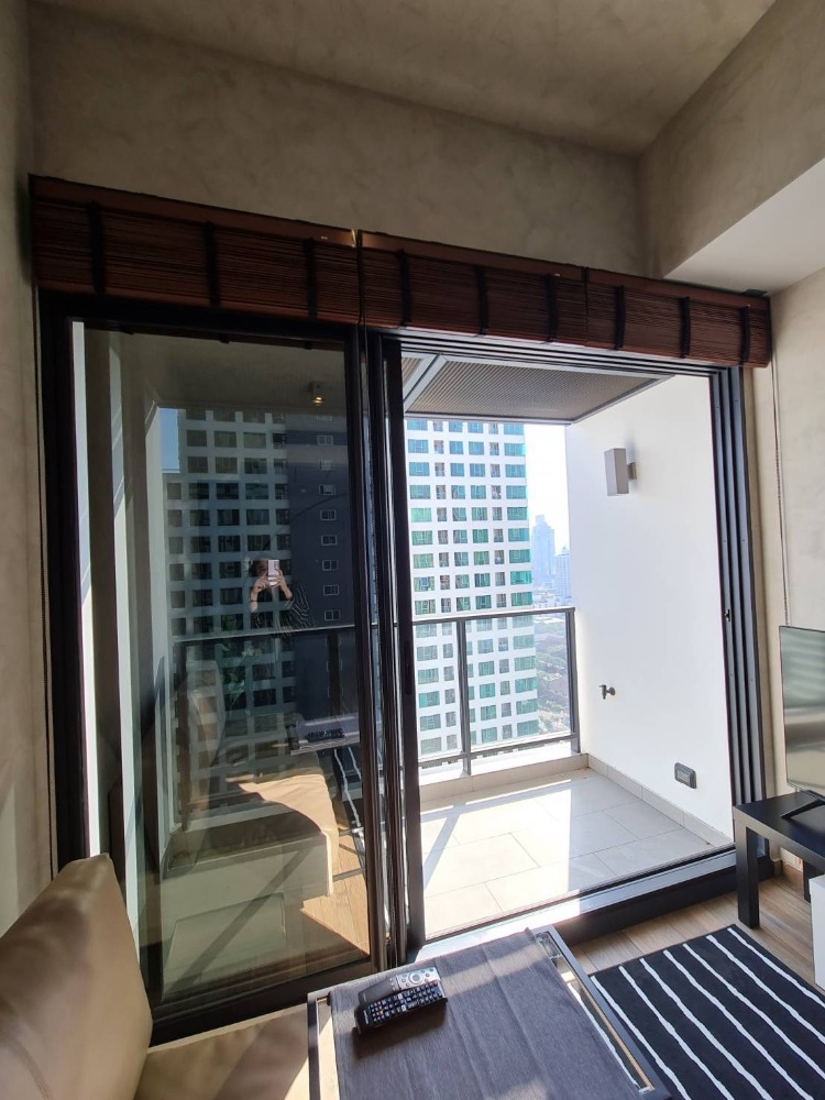 For SaleCondoSukhumvit, Asoke, Thonglor : Sell ​​The Lofts Asoke Ready to move in (S15-0261)