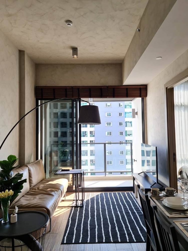 For SaleCondoSukhumvit, Asoke, Thonglor : Sell ​​The Lofts Asoke Ready to move in (S15-0261)