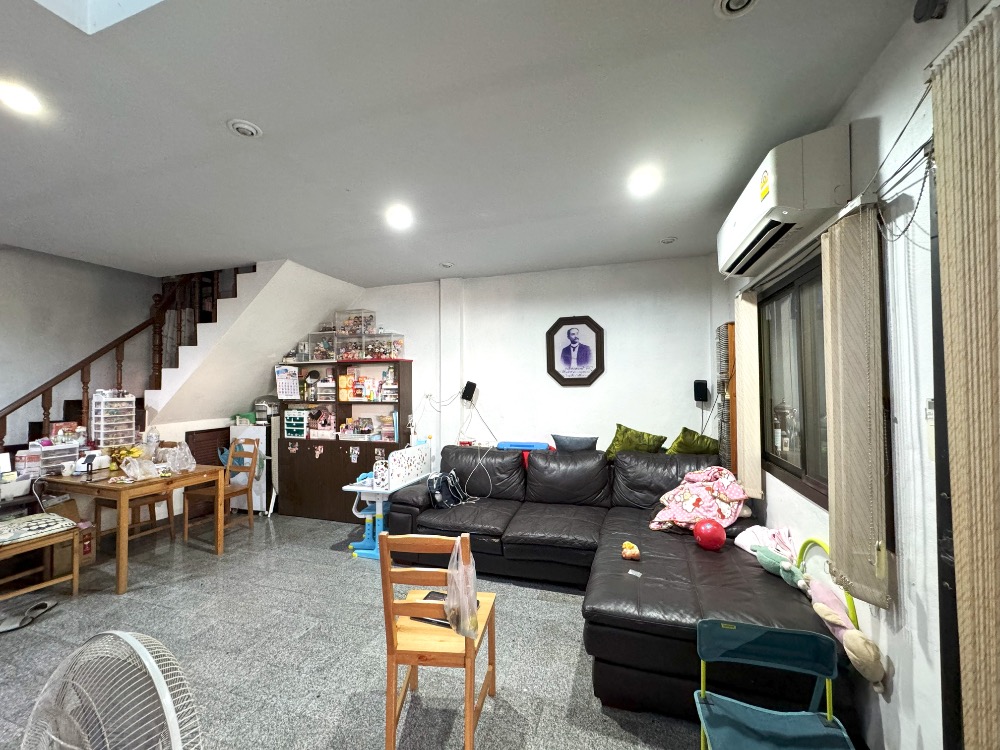 ขายทาวน์โฮมมหาชัย สมุทรสาคร : ✨ขายทาวน์โฮม 2 ชั้น โครงการวิเศษสุขนคร13เฟส1 ซอยพันท้ายนรสิงห์ จ.สมุทรสาคร✨