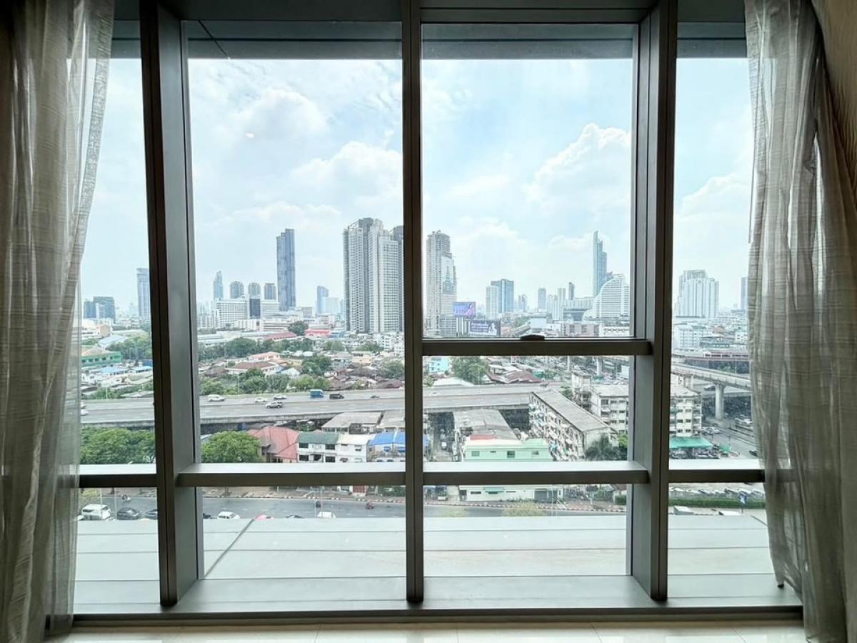 For SaleCondoSathorn, Narathiwat : For sale: The Bangkok Sathorn, size 61 Sq.m, 1 bed, 1 bath, only 13,000,000 MB. Contact 086-795-9997 (Jimmy)