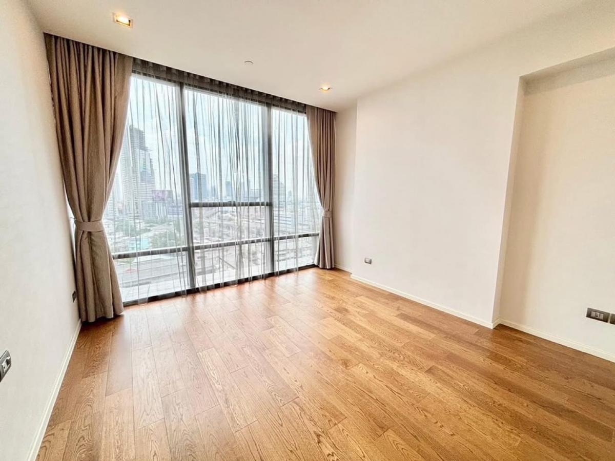 For SaleCondoSathorn, Narathiwat : For sale: The Bangkok Sathorn, size 61 Sq.m, 1 bed, 1 bath, only 13,000,000 MB. Contact 086-795-9997 (Jimmy)