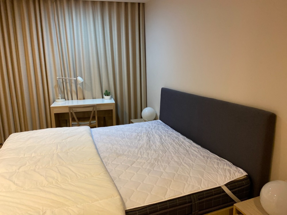 ขายคอนโดสุขุมวิท อโศก ทองหล่อ : P-143845 ต้องการขายคอนโด ลิฟ แอท Sukhumvit 49 Rd, Khlong Tan Nuea, Watthana, Bangkok พร้อมสัญญาเช่า Line Id: @easythaihome 085-592-2897