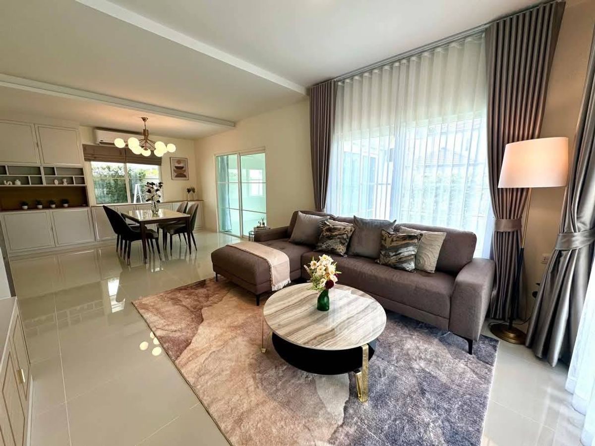 ให้เช่าบ้านบางนา แบริ่ง ลาซาล : 📣⭐️🏡 เช่าบ้านโครงการ Villaggio 3 ศรีนครินทร์ - บางนา ตกแต่งสวยหรู บรรยากาศน่าพักอาศัย โลเคชั่นดี เดินทางสะดวก
