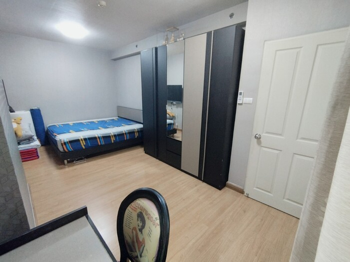 For RentCondoRattanathibet, Sanambinna : Shop for rent in the project (Shop) Condo Supalai Park Krarai-Ngamwongwan, near MRT Nonthaburi Government Center, only 100 meters. 💥💥 If interested, please inquire 099-614-9611