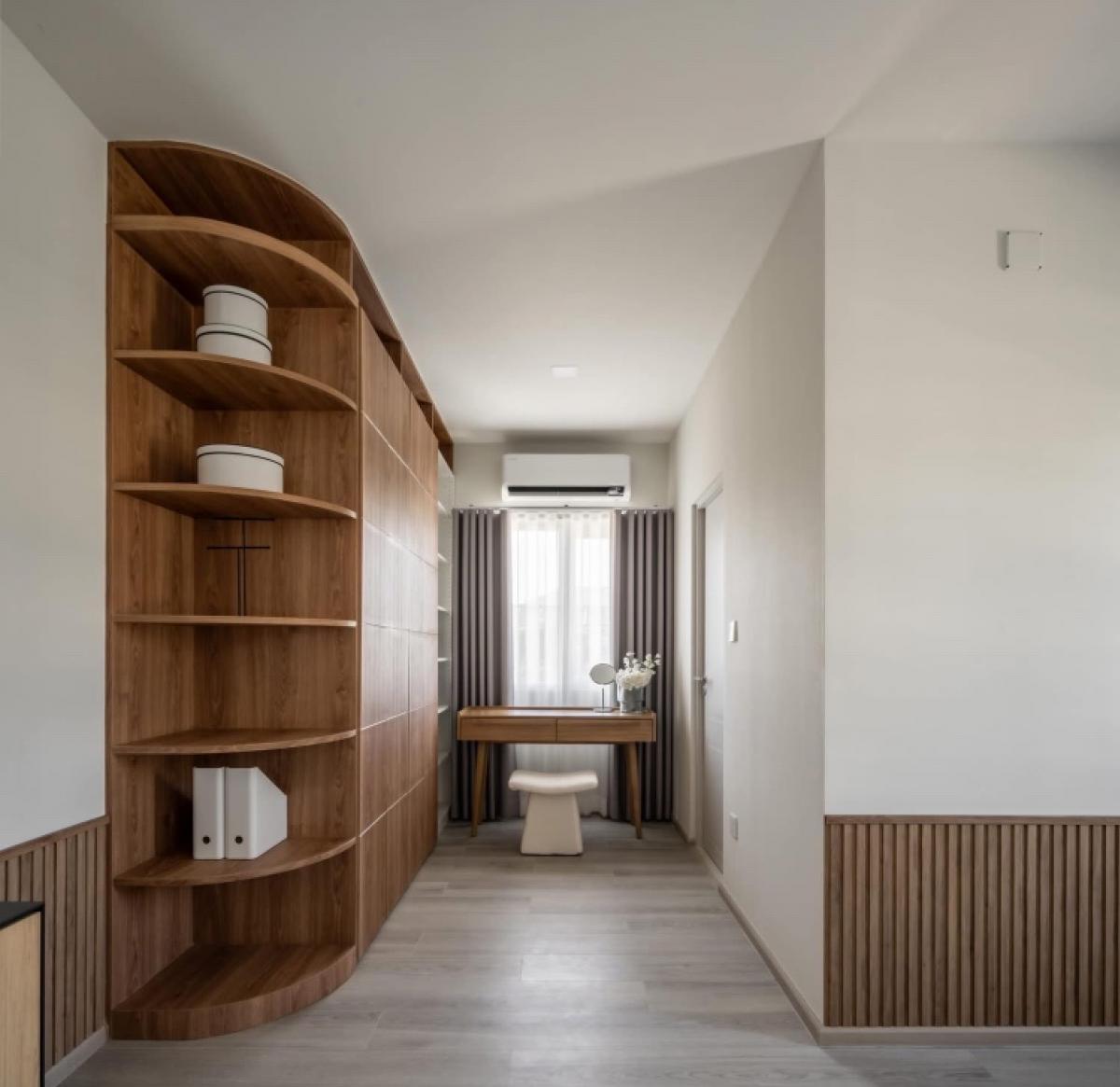 For SaleHouseBangna, Bearing, Lasalle : House for rent Villagio 3 Srinakarin-Bangna size 227 Sq.m only 16.9 MB. Contact 086-795-9997 (Jimmy)