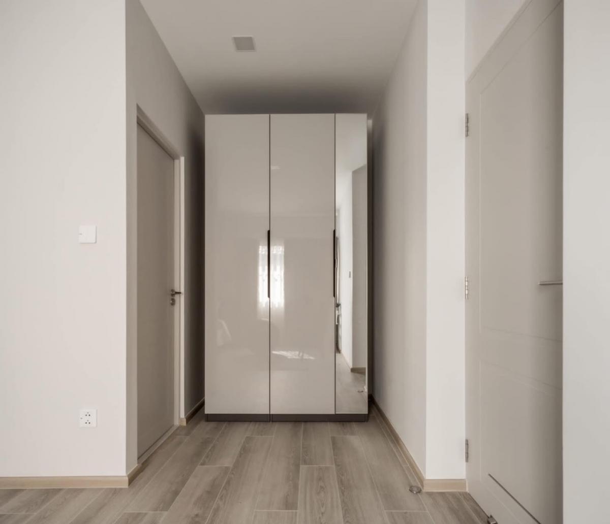 For SaleHouseBangna, Bearing, Lasalle : House for rent Villagio 3 Srinakarin-Bangna size 227 Sq.m only 16.9 MB. Contact 086-795-9997 (Jimmy)