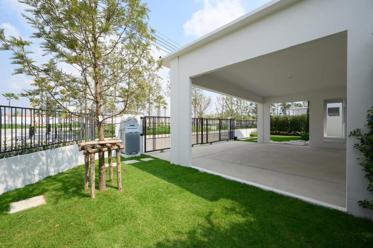 For SaleHouseBangna, Bearing, Lasalle : House for rent Villagio 3 Srinakarin-Bangna size 227 Sq.m only 16.9 MB. Contact 086-795-9997 (Jimmy)