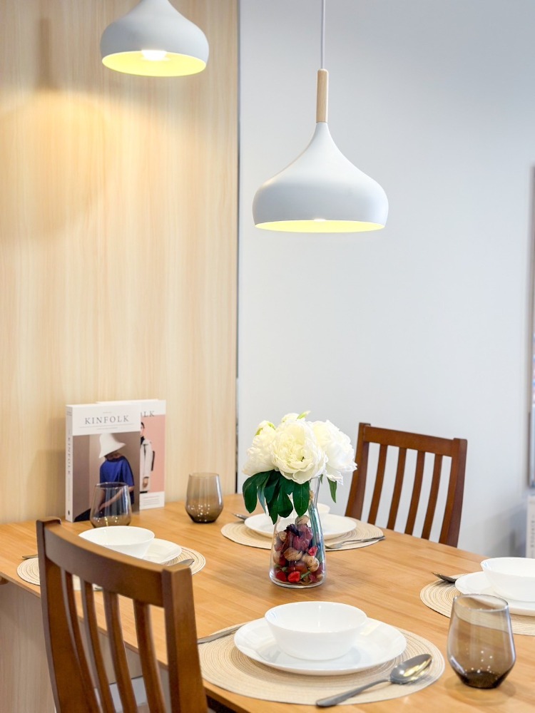 For SaleCondoRatchadapisek, Huaikwang, Suttisan : Urgent sale, 2 bedrooms, central Ratchada, beautiful room, fully furnished, ready to move in, swimming pool view