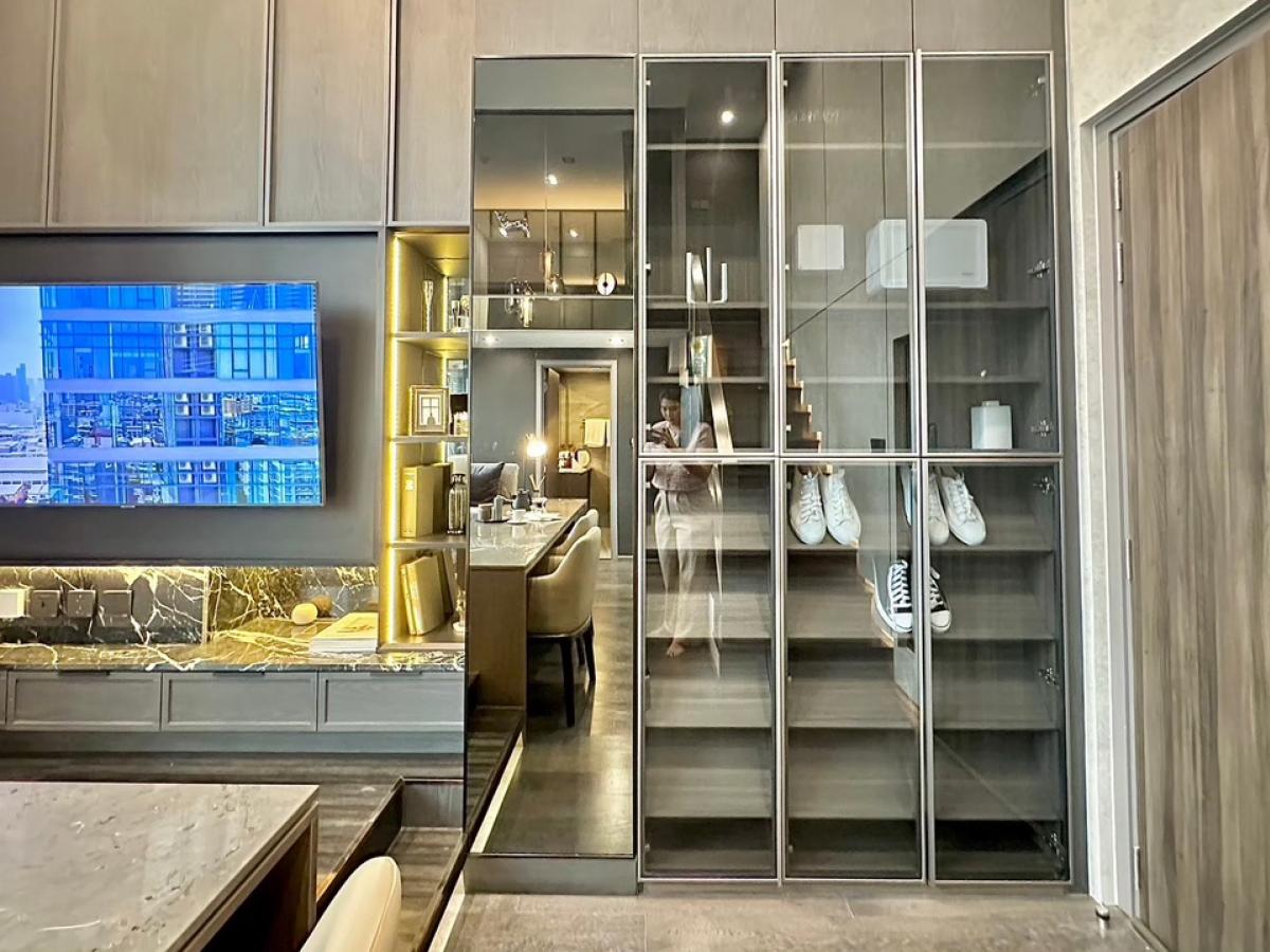 ขายคอนโดราชเทวี พญาไท : ขายคอนโด Conner Ratchathewi ขนาด 34.92 Sq.m 1 bed Loft เพียง 9.04MB ติดต่อ 086-795-9997 จิมมี่