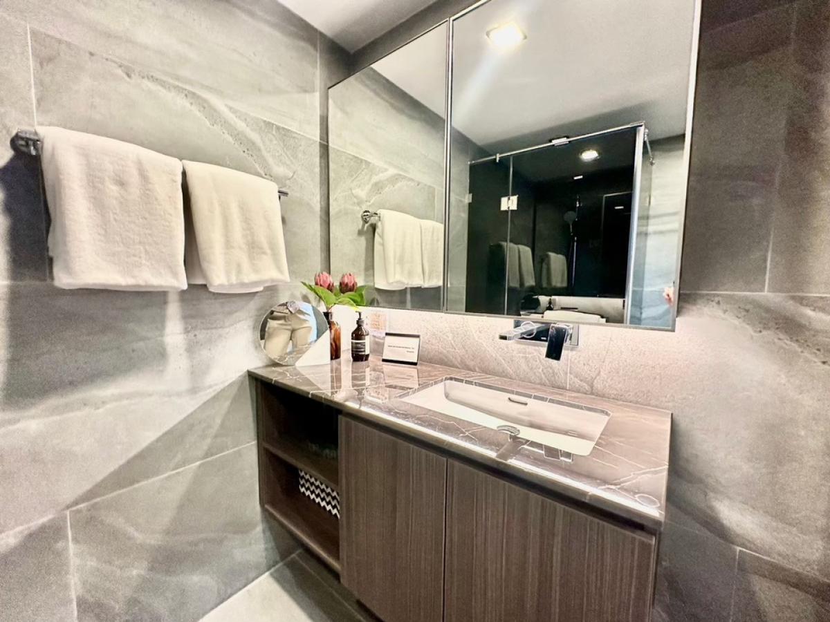 ขายคอนโดราชเทวี พญาไท : ขายคอนโด Conner Ratchathewi ขนาด 34.92 Sq.m 1 bed Loft เพียง 9.04MB ติดต่อ 086-795-9997 จิมมี่