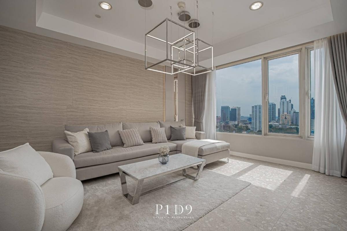 ขายคอนโดสุขุมวิท อโศก ทองหล่อ : 📢👇Newly renovated petfriendly place to live in one of the best area in BKK, easily traveling to Thonglor, Petchaburi, Ekamai, private lift, big balcony, unblocked city view , nice modern decoration, near Donki mall