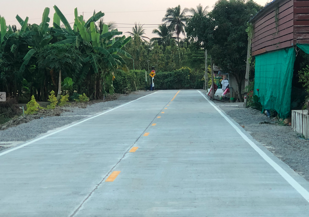 ขายที่ดินนครปฐม : ขายที่ดินสวยมาก  พุทธมณฑลสาย 7 ตัด ถนนบรมราชชนี ใกล้โรงเรียน จปร. สามพราน นครปฐม ใกล้ห้าง 400 ตรว กว้าง 40 เมตร ราคา 7.8 ล้าน