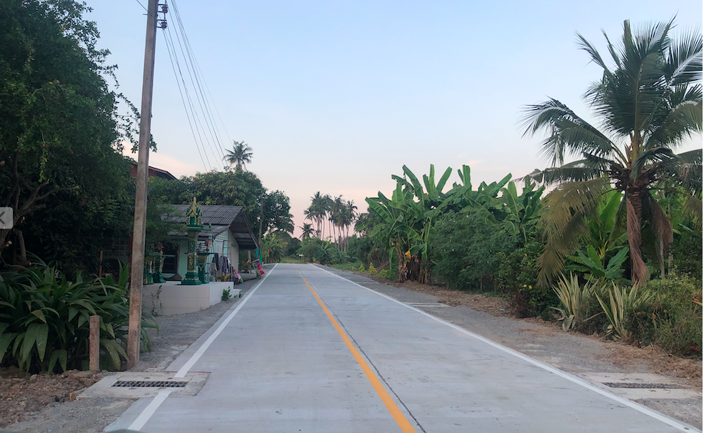 ขายที่ดินนครปฐม : ขายที่ดินสวยมาก  พุทธมณฑลสาย 7 ตัด ถนนบรมราชชนี ใกล้โรงเรียน จปร. สามพราน นครปฐม ใกล้ห้าง 400 ตรว กว้าง 40 เมตร ราคา 7.8 ล้าน