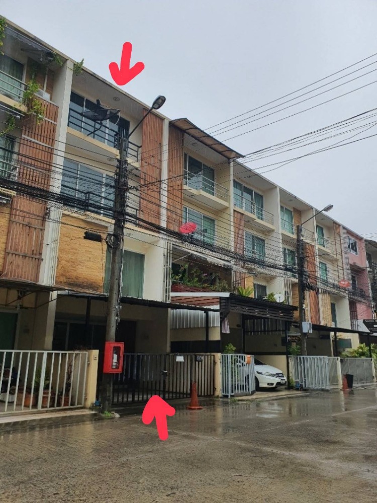 For RentTownhomeChokchai 4, Ladprao 71, Ladprao 48, : Pradya Hometown