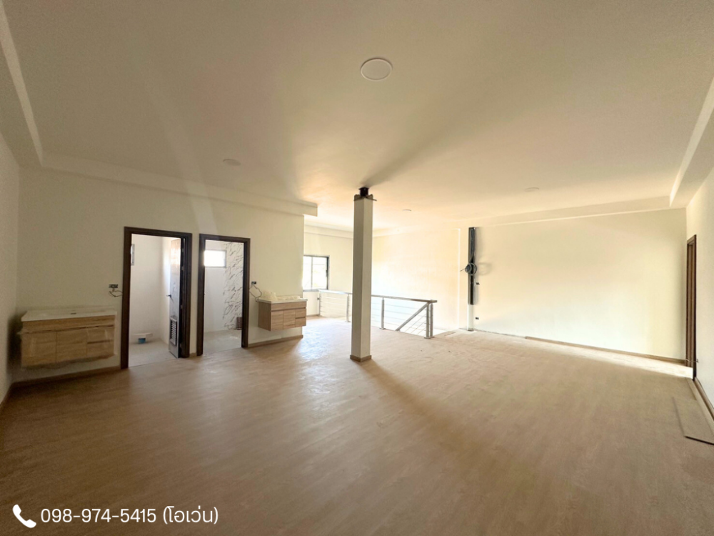 ขายอาคารพาณิชย์พิษณุโลก : อาคารพาณิชย์ มือ 1 ใกล้วัดใหญ่ ใจกลางเมืองพิษณุโลก