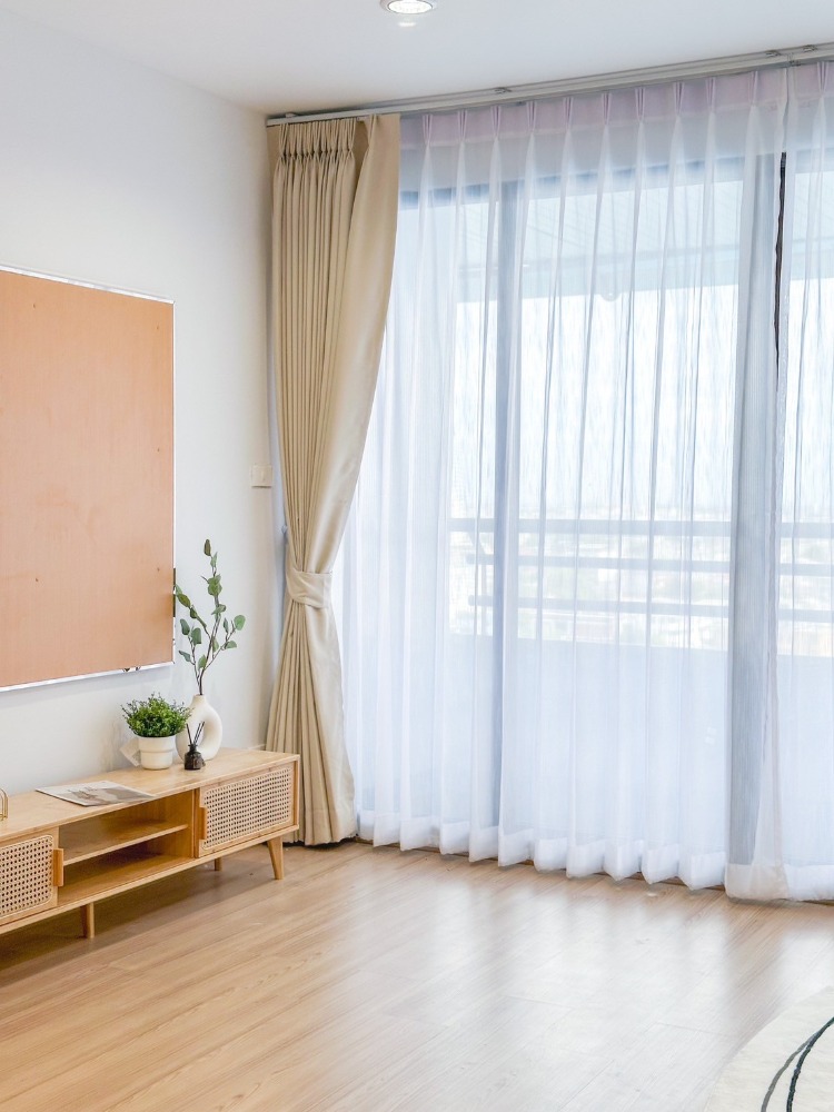 For SaleCondoRatchadapisek, Huaikwang, Suttisan : Urgent sale, 2 bedrooms, central Ratchada, beautiful room, fully furnished, ready to move in, swimming pool view