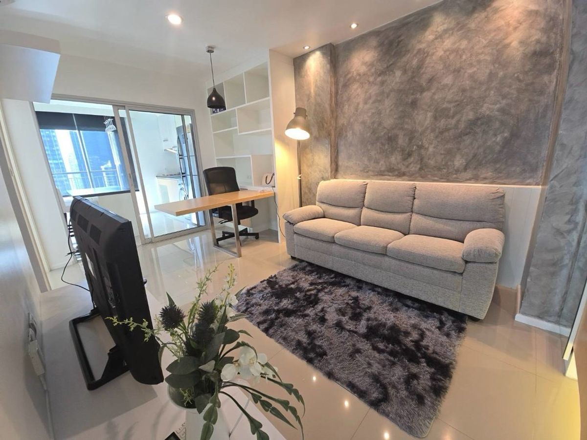 For RentCondoRama9, Petchburi, RCA : Aspire rama9 22000 2 bedrooms best price line plustor_ss