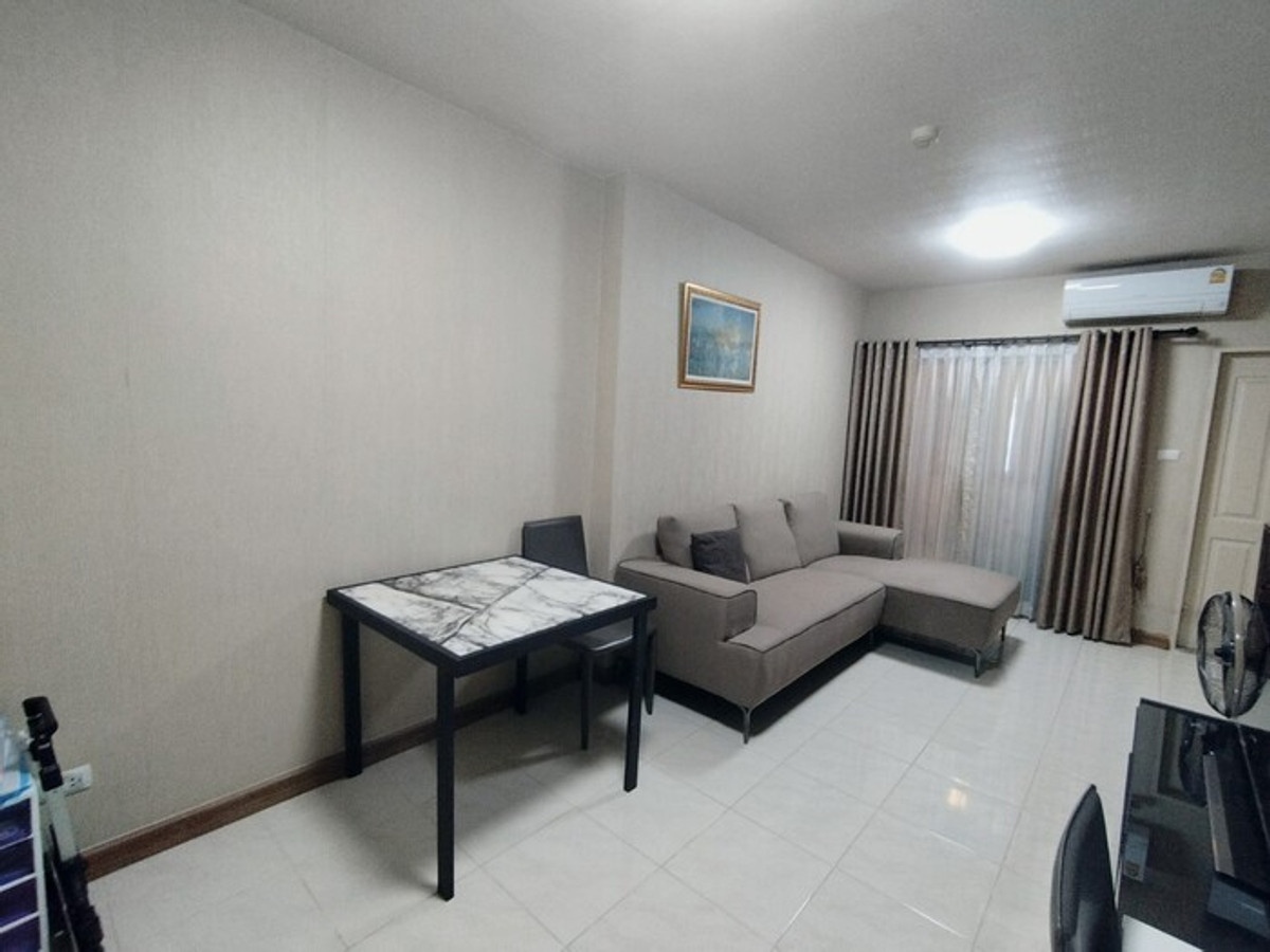 For RentCondoRattanathibet, Sanambinna : Shop for rent in the project (Shop) Condo Supalai Park Krarai-Ngamwongwan, near MRT Nonthaburi Government Center, only 100 meters. 💥💥 If interested, please inquire 099-614-9611