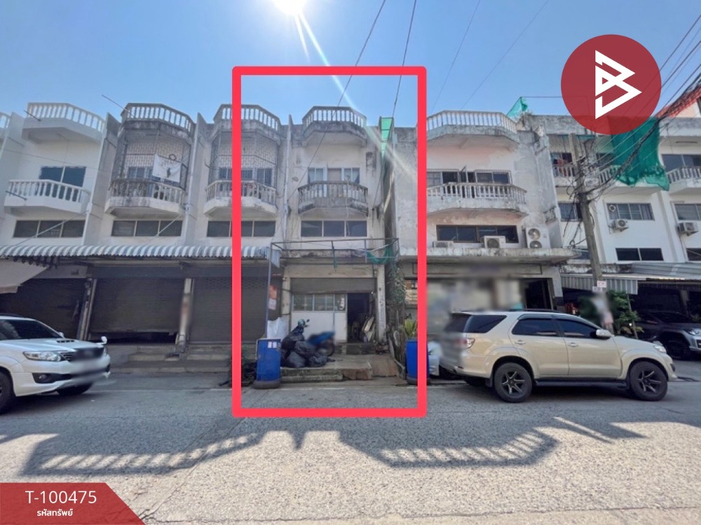 For SaleShop HouseSamut Prakan,Samrong : Commercial building for sale, 3 floors, Theparak Road, area 20 sq m, Bang Phli, Samut Prakan