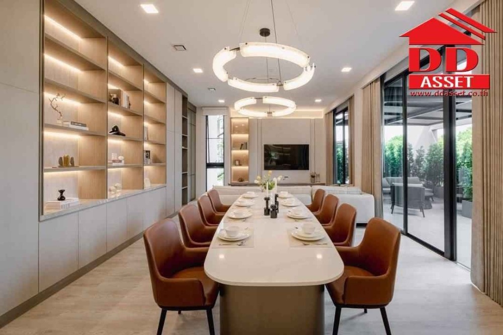 ให้เช่าบ้านพัฒนาการ ศรีนครินทร์ : ให้เช่า บ้านเดี่ยว 3 ชั้น วีเว่ กรุงเทพกรีฑา (VIVE Krungthep Kreetha) โครงการบ้านหรู ใกล้โรงเรียนนานาชาติเวลลิงตัน  รหัส : H8138
