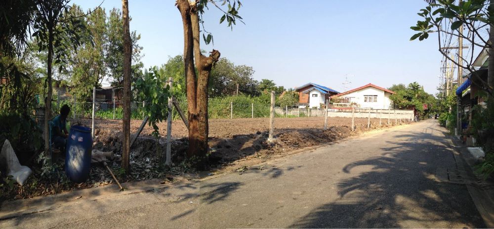 For SaleLandPinklao, Charansanitwong : Land for sale, filled in, size 169 sq m, good location, convenient transportation, Phutthamonthon Sai 1 Road, Soi 49, Taling Chan, Bangkok