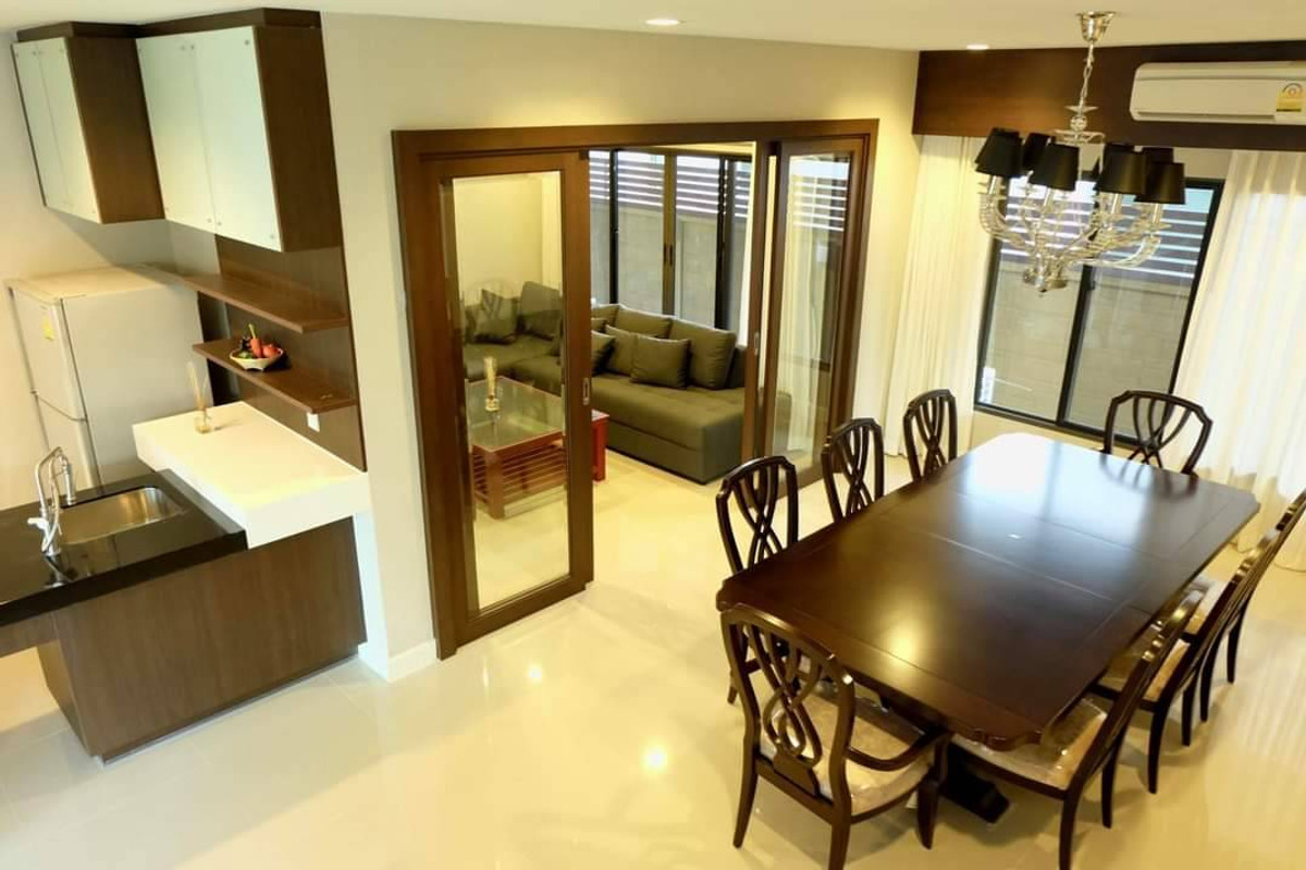 ให้เช่าบ้านลาดกระบัง สุวรรณภูมิ : ให้เช่า บ้านเดี่ยว เศรษฐสิริ อ่อนนุช-ศรีนครินทร์ อ่อนนุช73 พร้อมเฟอร์ครบ 4 นอน แปลงริม