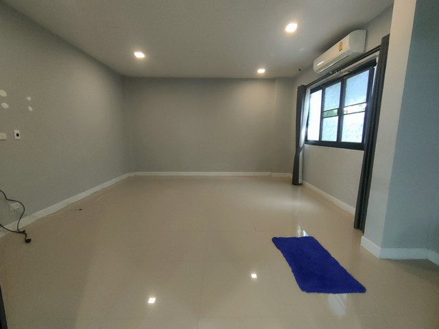 For SaleHousePinklao, Charansanitwong : For sale: 2-storey detached house, Theerin Park Village, Charan 13-Kanchanaphisek, built-in, ready to move in