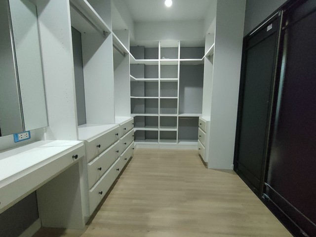 For SaleHousePinklao, Charansanitwong : For sale: 2-storey detached house, Theerin Park Village, Charan 13-Kanchanaphisek, built-in, ready to move in