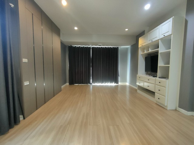 For SaleHousePinklao, Charansanitwong : For sale: 2-storey detached house, Theerin Park Village, Charan 13-Kanchanaphisek, built-in, ready to move in