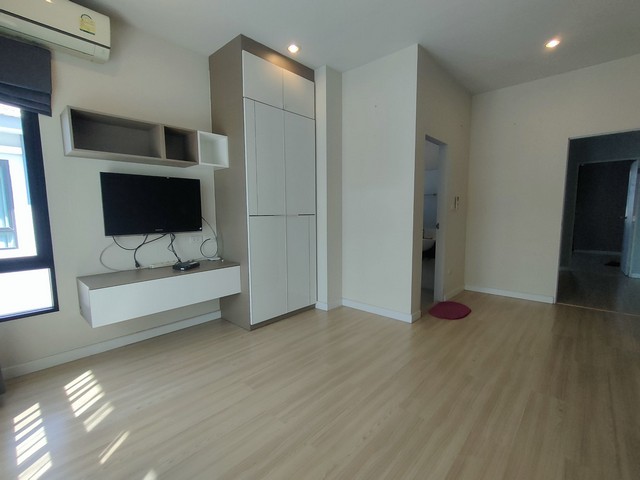 For SaleHousePinklao, Charansanitwong : For sale: 2-storey detached house, Theerin Park Village, Charan 13-Kanchanaphisek, built-in, ready to move in