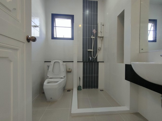 For SaleHousePinklao, Charansanitwong : For sale: 2-storey detached house, Theerin Park Village, Charan 13-Kanchanaphisek, built-in, ready to move in