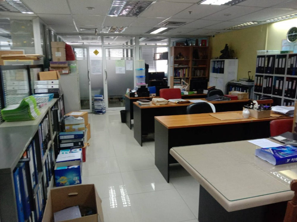 ขายสำนักงานราชเทวี พญาไท : ขายอาคาร สำนักงาน พญาไท พลาซ่า ติดรถไฟฟ้าสถานี BTS พญาไท ขนาด 120.17 ตร.ม. ชั้น 15 วิวเมือง (ใกล้ 3 สถานีรถไฟฟ้า) ย่านธุรกิจ ติดถนนใหญ่และใกล้ทางด่วน