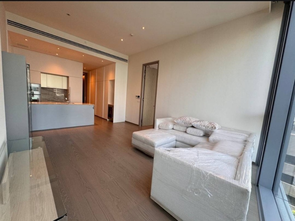 For RentCondoWitthayu, Chidlom, Langsuan, Ploenchit : ❖ Rare Unit ❖ 05+ floor 83.61 sq.m. | 1 Bedroom 2 Bathrooms | Condo near BTS Phrom Phong 1 min., EmQuartier 2 mins., Emporium 2 mins