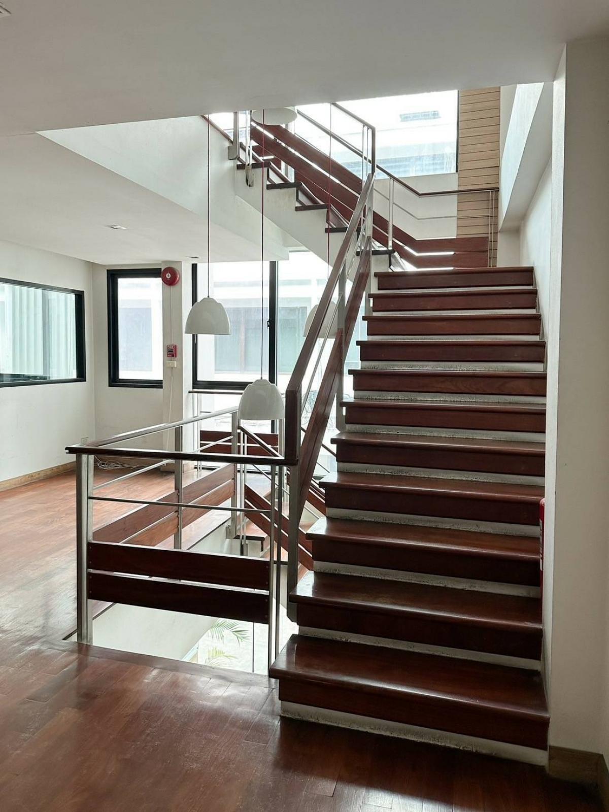 For RentHome OfficeOnnut, Udomsuk : For rent, 3-storey, 4-unit building #Phra Khanong