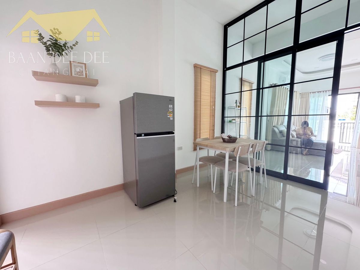 บ้านให้เช่าเดือนละ 21,000 บาท ใกล้รร.นานาชาติลานนา-หางดงเพียง 5 นาที No.14H816 Loading...