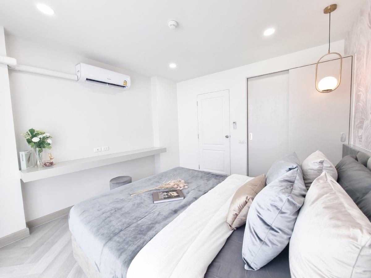 For SaleCondoSukhumvit, Asoke, Thonglor : Condo for sale: The Niche Sukhumvit 49, size 43.40 sq m, beautifully decorated with built-in furniture, ready to move in.