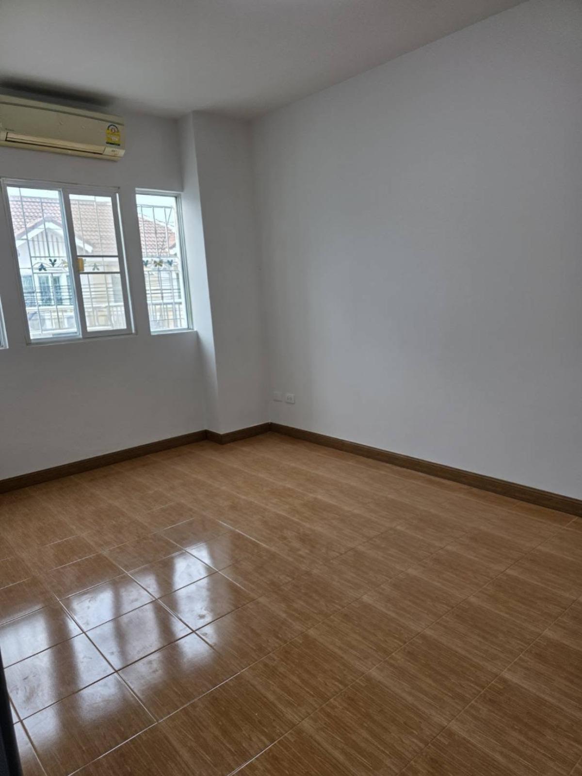 ขายทาวน์โฮมพระราม 2 บางขุนเทียน : ขายทาวน์เฮ้าส์/ทาวน์โฮม  พฤกษาวิลล์ 32 - พระราม 2 แสมดำ เขต บางขุนเทียน กรุงเทพ CX-111347