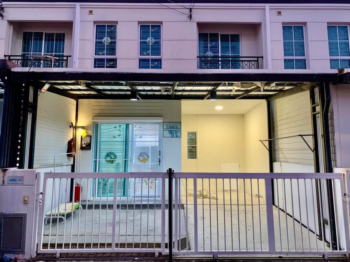 For RentTownhomeSamut Prakan,Samrong : House for rent.