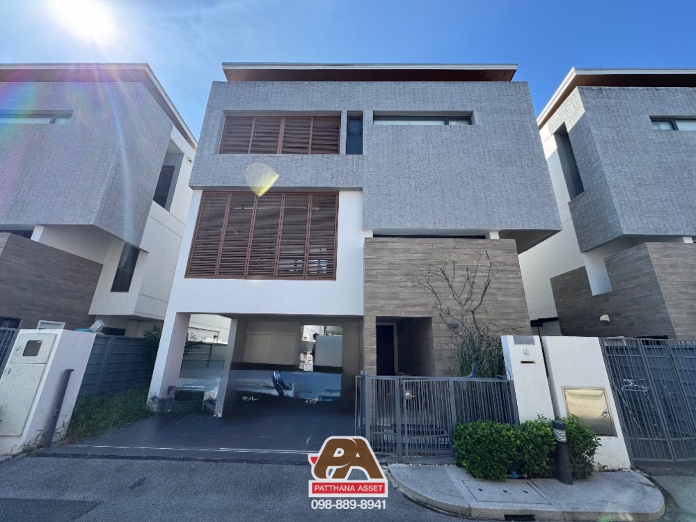 For SaleHouseRama9, Petchburi, RCA : Single house for sale with tenants, 4 bedrooms, great value model home