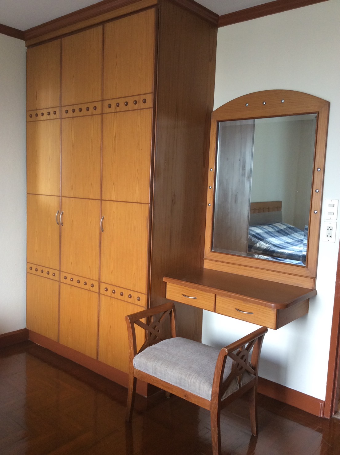 ให้เช่าคอนโดวิทยุ ชิดลม หลังสวน : Wittayu Complex, 2 bed, 22000 per month