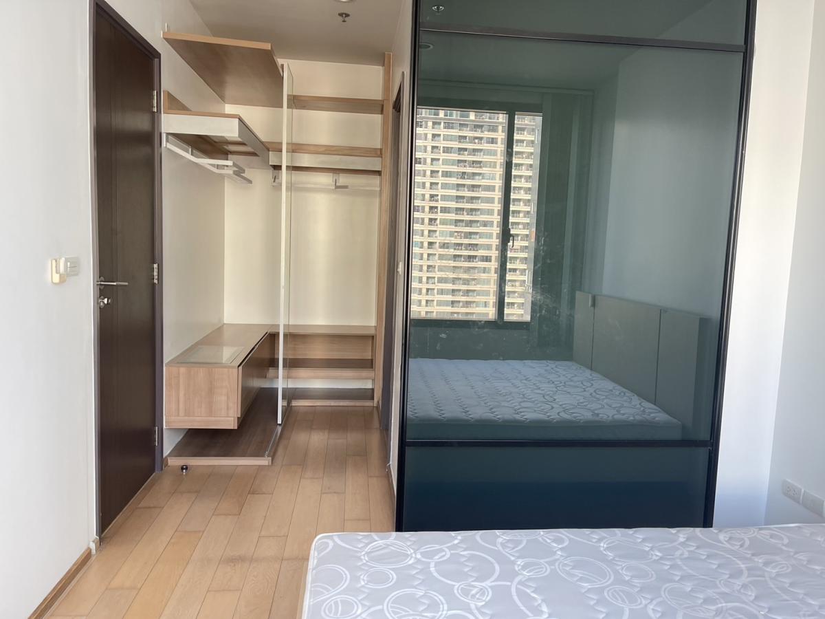 For RentCondoRatchathewi,Phayathai : 03/04/2026, Rent a condo Pyne By Sansiri 1 bedroom near BTS Ratchathewi
with a swimming pool and fitness starting at 29,000 THB/month. 0642748883