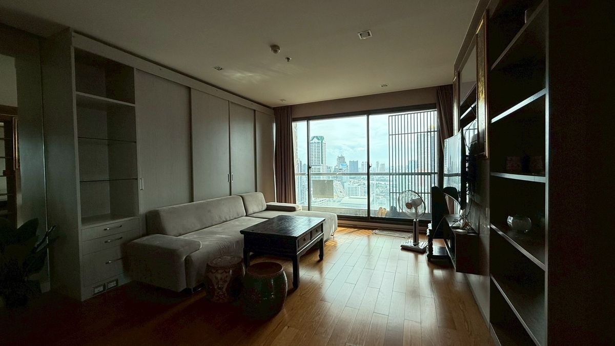 For RentCondoSathorn, Narathiwat : Condo for rent: The Address Sathorn, near BTS Saint Louis