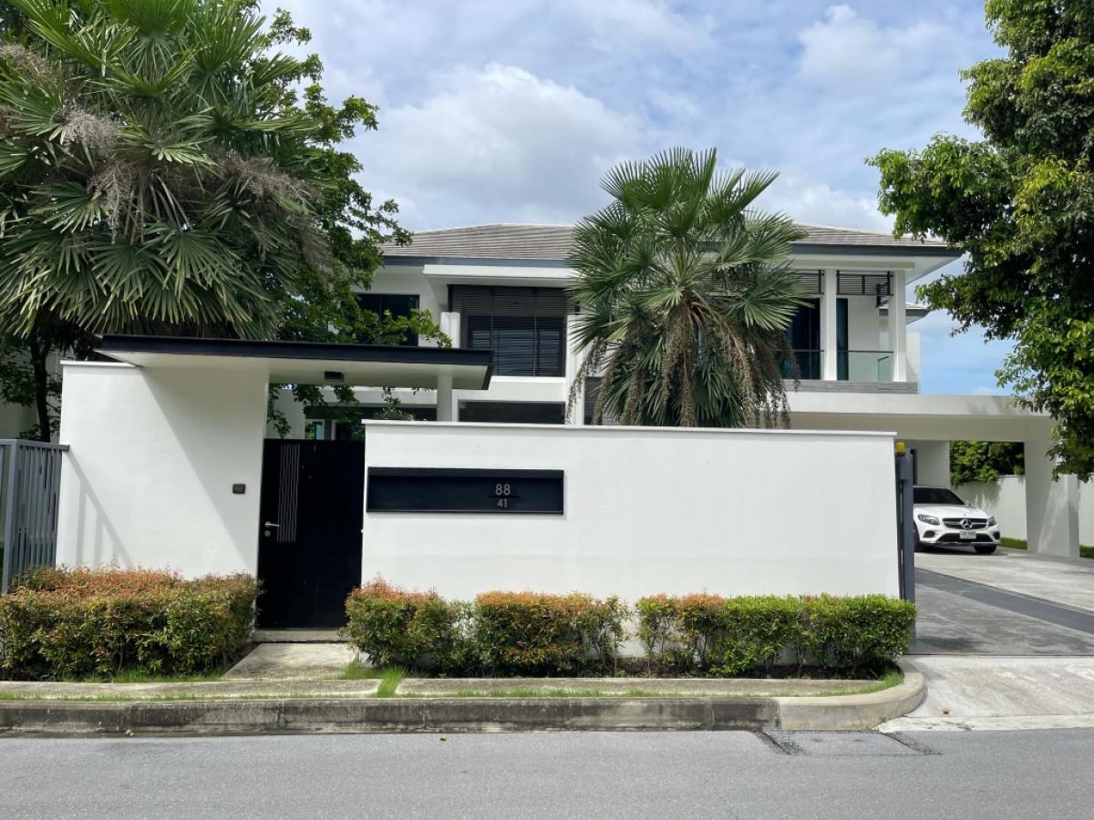 For SaleHouseRattanathibet, Sanambinna : Luxurious 2-storey detached house, area over 200 square meters, project near Bang Rak Noi-Tha It BTS station