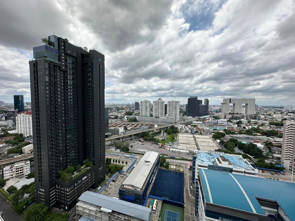 ขายคอนโดลาดพร้าว เซ็นทรัลลาดพร้าว : 📣 ห้องชั้นสูง The Line Phahonyothin Park ตึก A HUB-481