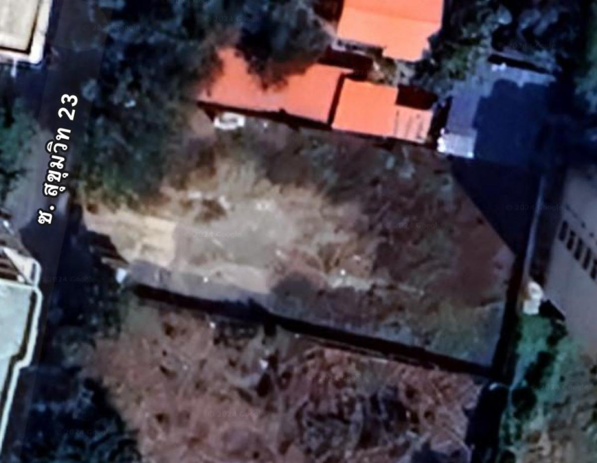 For RentLandSukhumvit, Asoke, Thonglor : Rental land 389 square wah, Soi Sukhumvit 23, Asoke, near SWU, Bangkok. Suitable for creating beauty clinic, surgery institute, small hospital, 3 -star hotel, Ban Phlu Villa